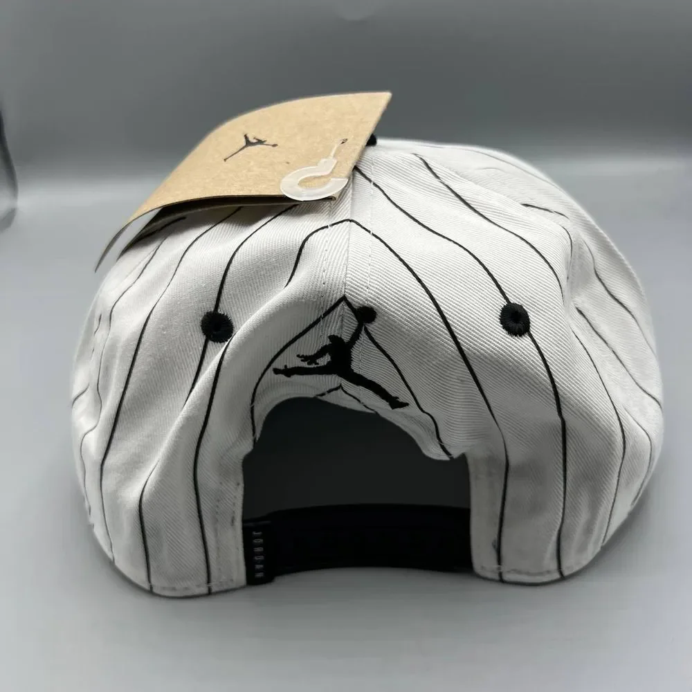 Air Jordan Hat Men S-M White Baron‎ 45 Pinstripes Jumpman Snap Back Cap New